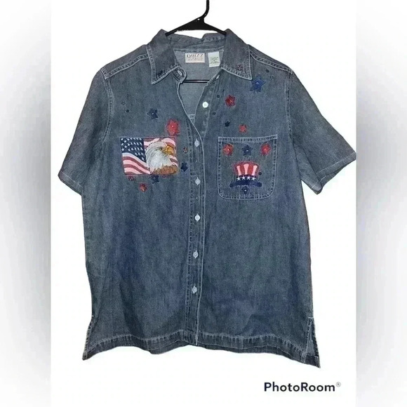 Quizz Again Jeans Women’s Patriotic Denim Button Down Shirt Size Medium - Picture 1 of 3